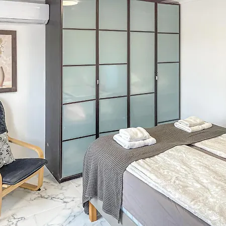 度假居 Pet Friendly In With Swimming Pool